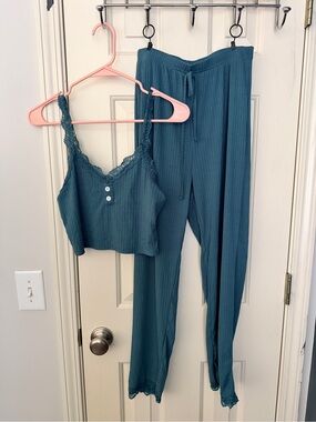 SHEIN Teal Ribbed Lace-Trim Pajama Set - Crop Tank & Drawstring Pants